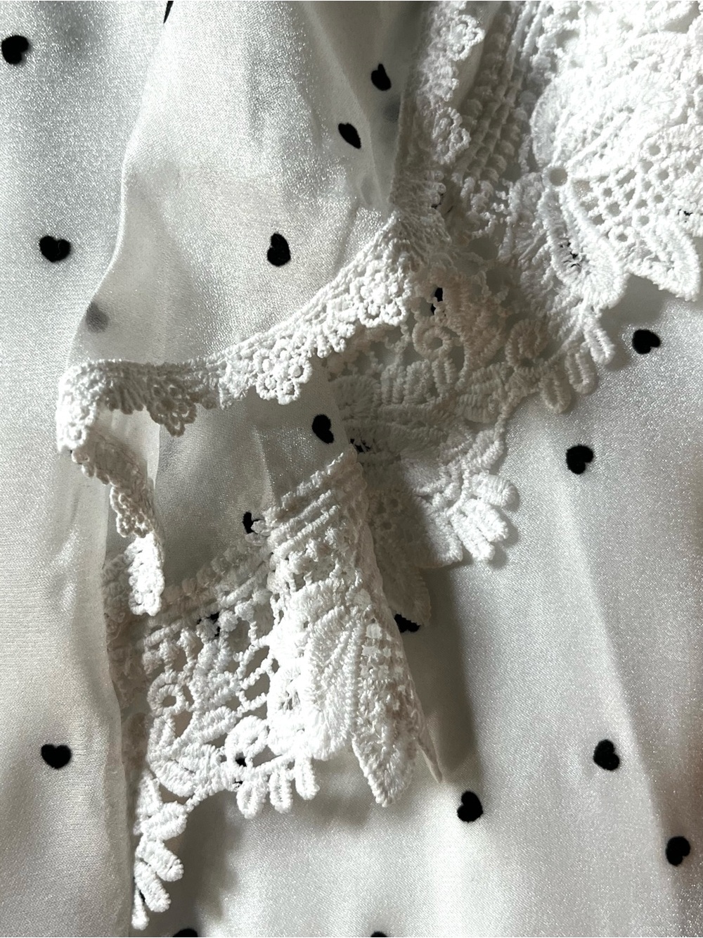 HEARTS AFLUTTER RUFFLE BLOUSE, WHITE - Picture 12 of 16